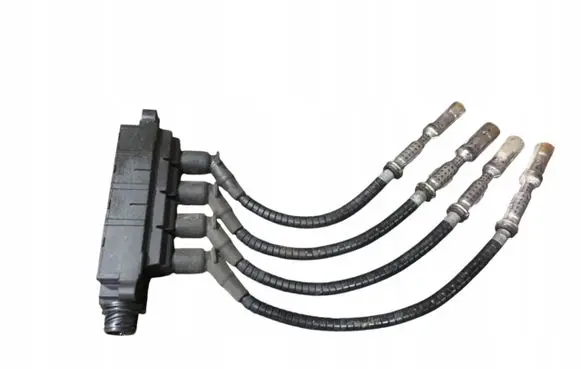 BMW 3 E46 High voltage ignition coil 1247281