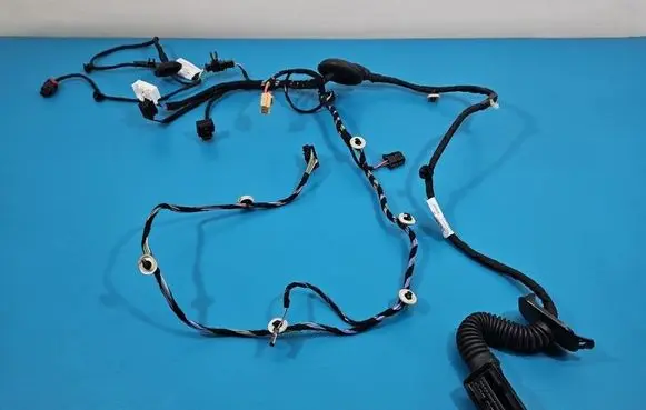 Skoda Superb B8 (3V) Rear door wiring loom 3V0972297A IMPRK1549204