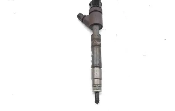 Toyota Auris E180 Fuel injector 236700N050