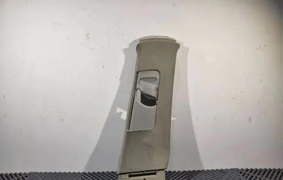 Lexus RX 330 - 350 - 400H (B) pillar trim (top) 6241048050