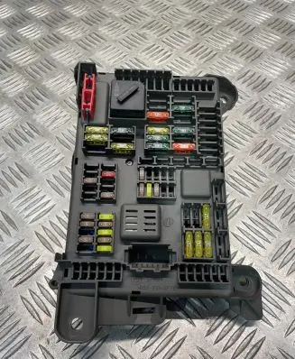 BMW X5 E70 Fuse module 69316870