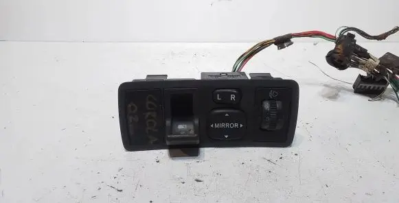 Toyota Corolla E120 E130 Wing mirror switch 777663
