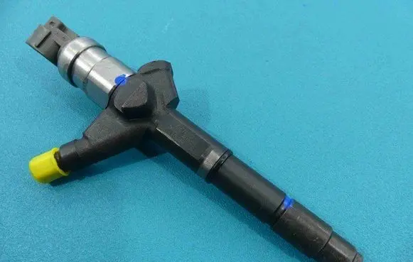 Nissan Primera Fuel injector 16600-AU600 IMPRK1082875