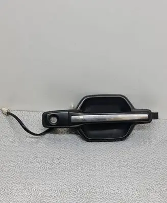 Mitsubishi Pajero Front door exterior handle MR556248