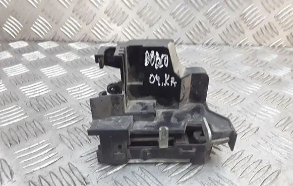 Fiat Doblo Front door lock