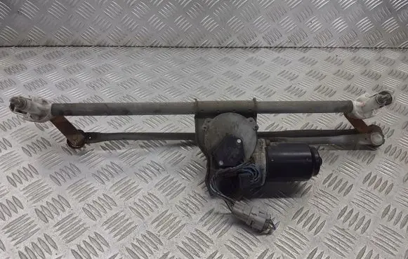 Suzuki Swift I Front wiper linkage 