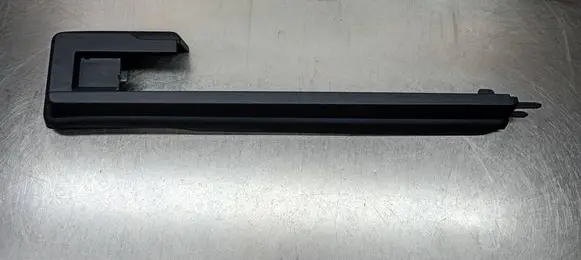 Volvo XC90 Front passenger seat rail trim 30662559
