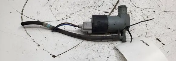 Toyota Yaris Windscreen/windshield washer pump 853300D120