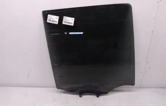 Nissan Pathfinder R51 Rear door window glass