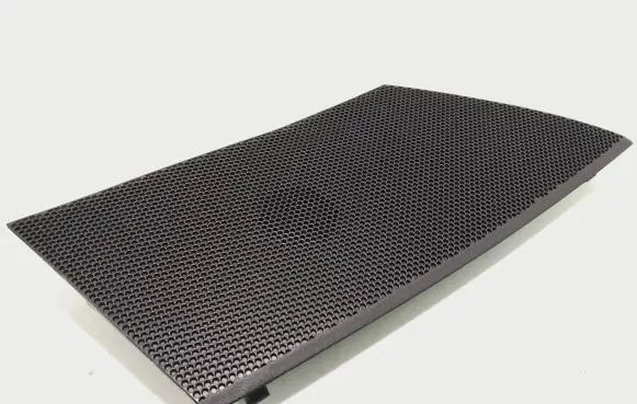 Side speaker trim/cover