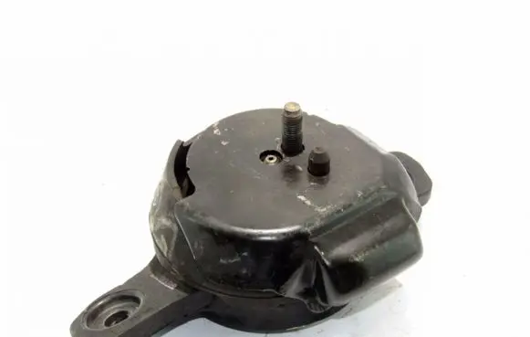 Subaru Forester SH Engine mount bracket