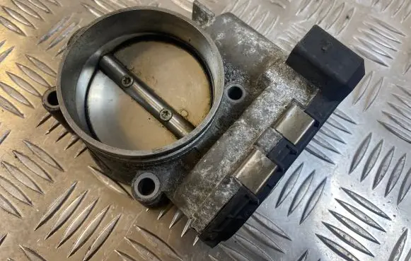 Audi A6 S6 C5 4B Throttle valve 078133062 0280750003