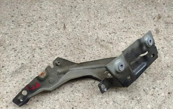 Audi Q5 SQ5 FY Fender mounting bracket 80A821136A 49162S