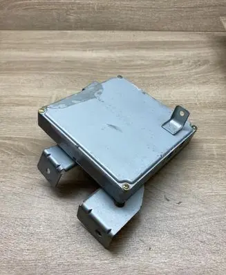 Mazda 121 Engine control unit/module ECU B3D218881C MEC5J104 B3D2
