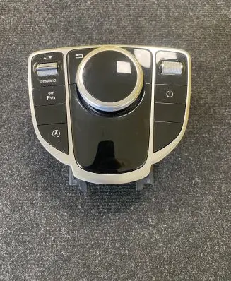 Mercedes-Benz C W205 Head unit multimedia control A2059006115 A2059059306 A2059056507