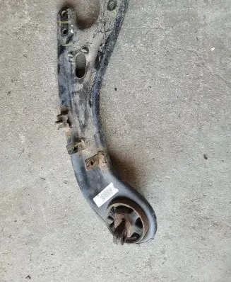 Hyundai ix35 Rear upper control arm/wishbone 552702s850
