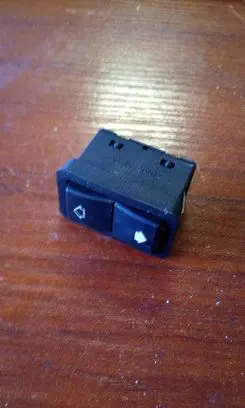 BMW 7 E38 Electric window control switch 8368974