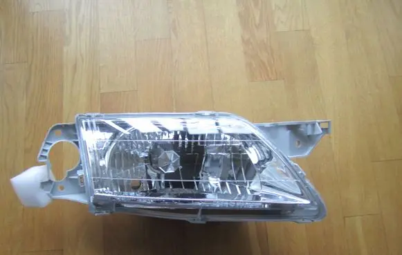 Mazda Premacy Headlight/headlamp
