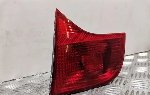 Audi A4 S4 B7 8E 8H Tailgate rear/tail lights 8E5945094A