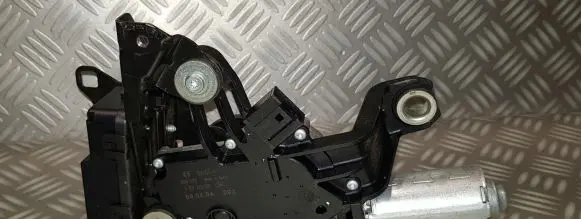 BMW 5 E60 E61 Rear window wiper mechanism 7208601