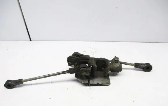 Volkswagen Bora Gear selector/shifter in gearbox 1J0711061A