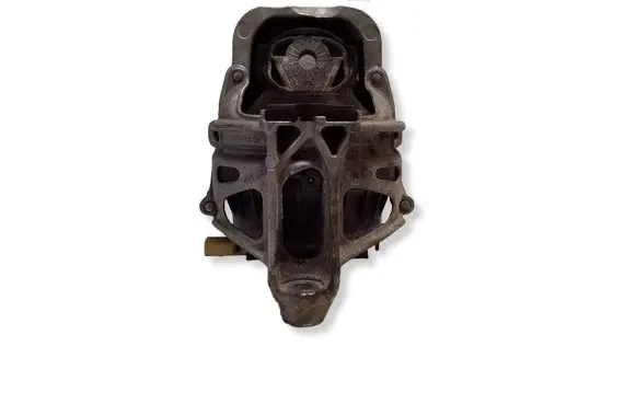 Volkswagen Touareg III Engine mount bracket 4M0199372FF