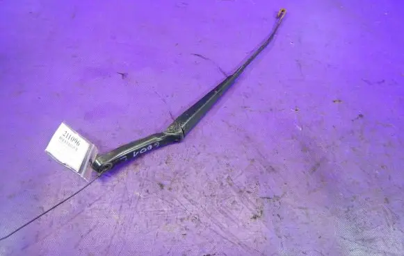 Peugeot Partner Front wiper blade arm 9621014680