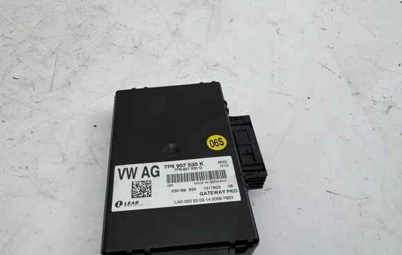 Volkswagen Touareg II Other control units/modules 7P6907530K 7P6907530G