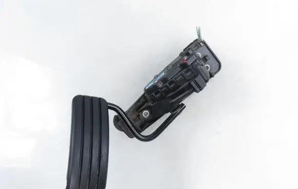 Renault Espace - Grand espace IV Accelerator throttle pedal 8200700390