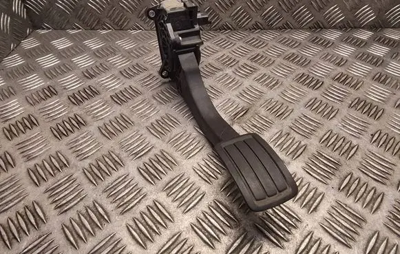 Peugeot 308 Accelerator throttle pedal 9674829180 86ET34