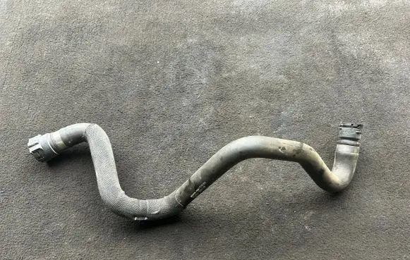 Mercedes-Benz GLE W167 Engine coolant pipe/hose A1675018703