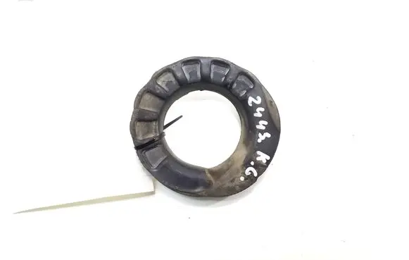 Toyota Prius (XW30) Front upper strut mount 4825752010