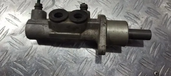 Renault Espace III Master brake cylinder