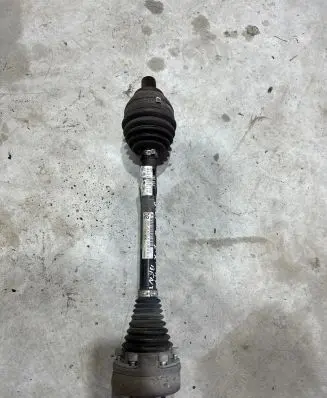 Volkswagen Golf VI Front driveshaft 1K0407271HH 9709