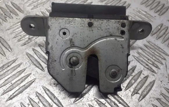 Fiat Bravo Engine bonnet/hood lock/latch loop/hook 55701971