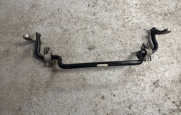 Mercedes-Benz E W213 Front anti-roll bar/sway bar A2053232700 13519322