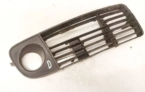 Audi A6 S6 C5 4B Front bumper lower grill 