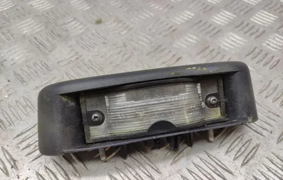 Opel Vivaro Number plate light 8200434687 93854773