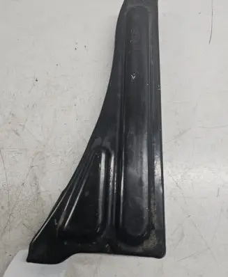 KIA Sorento Front bumper mounting bracket