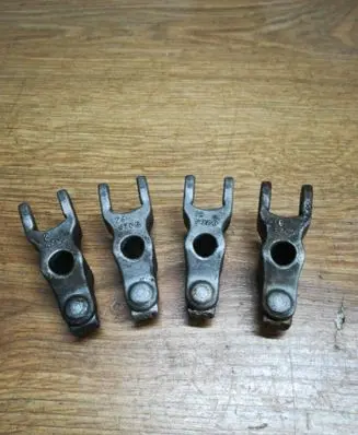 Opel Insignia A Fuel Injector clamp holder 4763