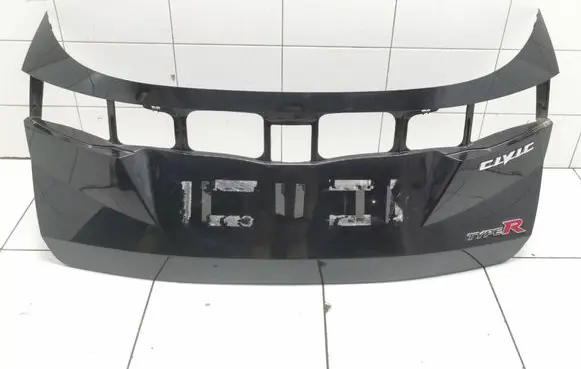 Honda Civic Tailgate trim 74890smge000m1