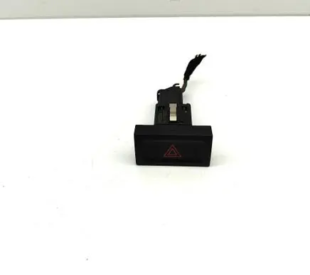 Volkswagen Tiguan Hazard light switch 5N0953509A