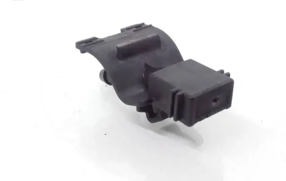 Toyota Avensis T270 Windshield washer spray nozzle 