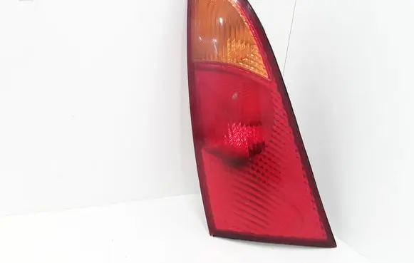 Ford Focus Rear/tail lights 1M5113405CW170R