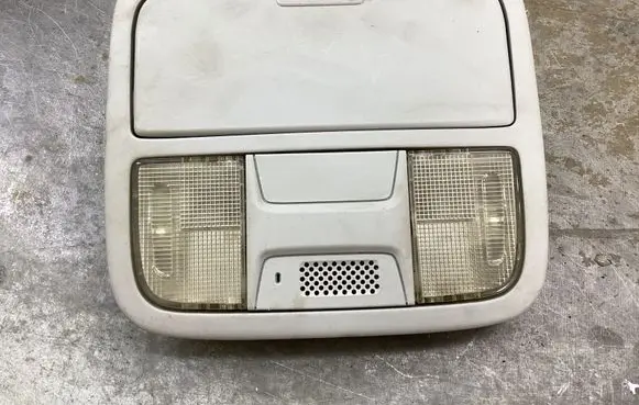 Honda CR-V Front seat light 0T9S2