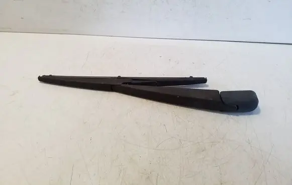Suzuki Grand Vitara II Rear wiper blade arm 