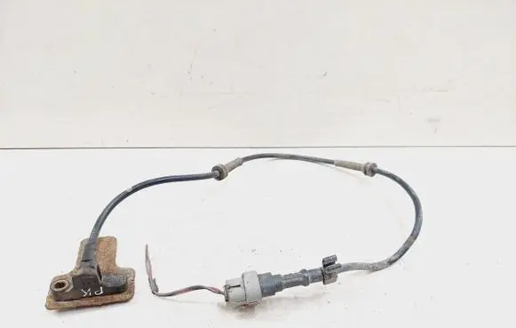 Chrysler PT Cruiser ABS brake wheel speed sensor 05273333AE 25071169034