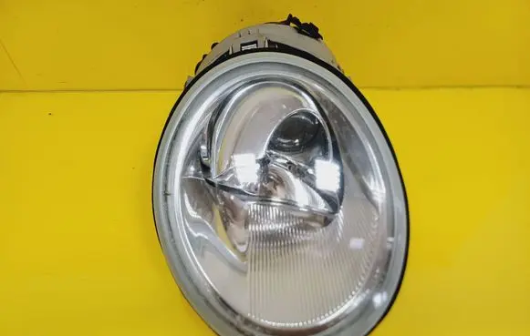 Volkswagen New Beetle Headlight/headlamp 0301163202
