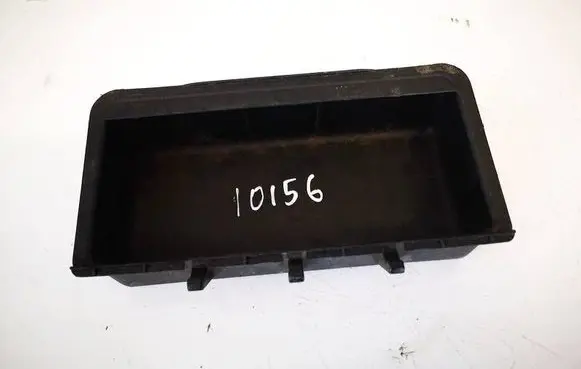 Volkswagen Golf II Fuse box cover 191857925
