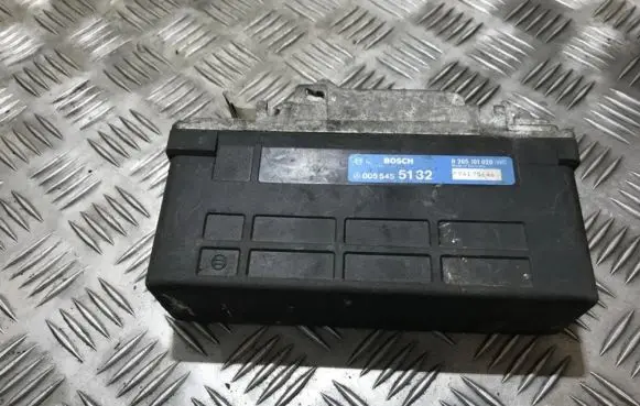 Mercedes-Benz E W124 ABS control unit/module 0055455132 0265101020